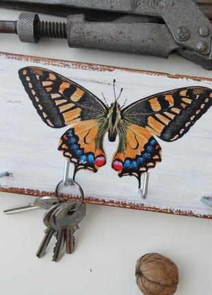 Ключниця настінний метелик1 фото