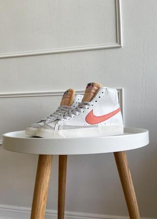 Крутезные кеды nike blazer mid 77 white atomic pink2 фото