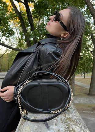 Женская сумка из эко-кожи клатч dior logo диор молодежная, брендовая сумка через плечо6 фото