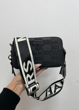 Сумка michael kors snapshot black