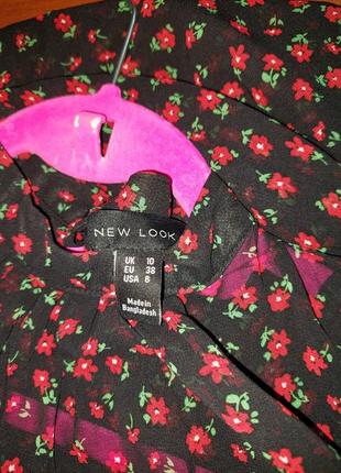 Шифоновое черное платье-миди с высоким воротником и красным цветочным принтом new look (36-38 размер)8 фото