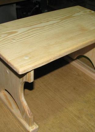 Табурет дерев'яний