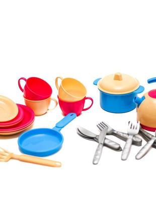 Набір іграшкового посуду "маринка 11"1 фото