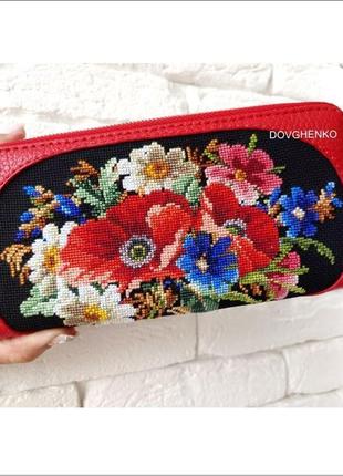 Гаманець жіночий, шкіряний з вишивкою, вишитий гаманець, з квітами1 фото