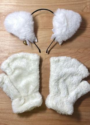 Перчатки-митенки кошачьи лапки без пальцев и обруч на голову с ушками белого цвета3 фото