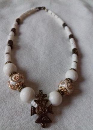 Ожерелье 1 ряда из белого коралла.2 фото