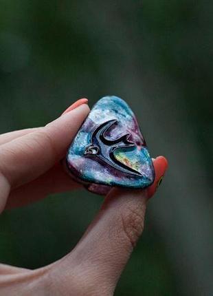 Перстень "ластівка" з гарячими переборчастими эмалями