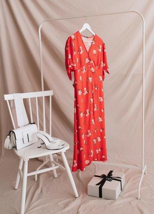 Червоний халатик плаття міді з штапелю в квітковий принт3 фото