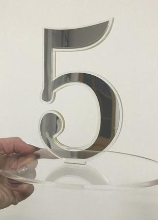 Номерок на стіл "цифра" з акрилу 5 мм та дзеркального пластику2 фото