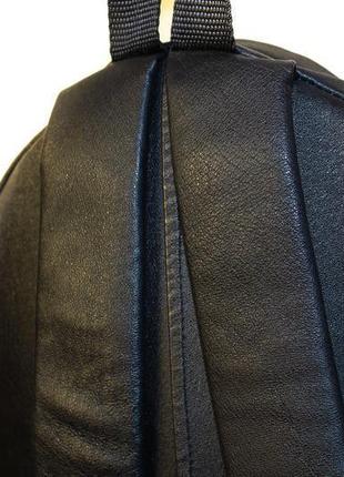 Новый кожаный рюкзак +карман из кашемира5 фото