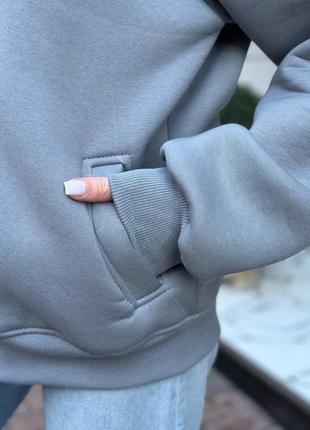 Теплый мягкий кардиган с карманами трехнитка пенье на флисе серый4 фото