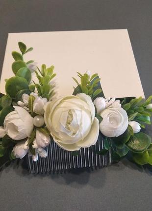 Гребінець з білими квітами,весільний гребінець5 фото