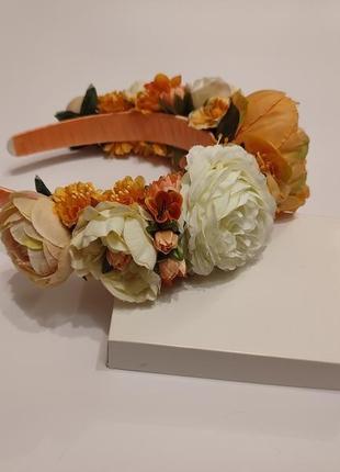 Обруч з квітами персикового кольору, помаранчевий ободок1 фото
