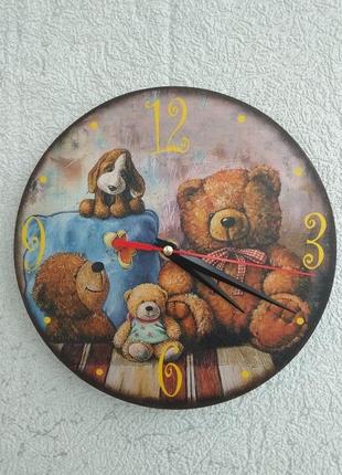Часы  в детскую комнату  "  мишки "6 фото