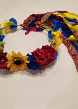 Вінок український з квітами та стрічками, українська корона з квітами1 фото