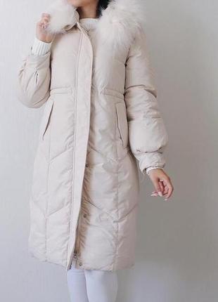 Распродаж! длинный бежевый пуховик-пальто на зиму