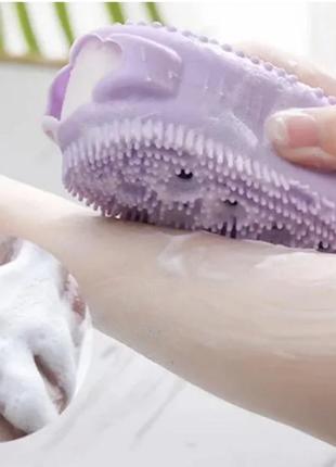 Двостороння силіконова мочалка для тіла з губкою bubble bath brush. масаж мочалкою. силіконова мочалка4 фото