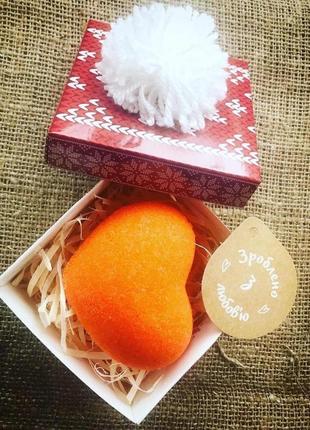 Подарунок коханій.сердечко шипучка  для ванни апельсин-кориця в оригінальній коробочці!1 фото