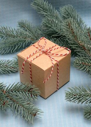 Ялинкова прикраса з ручною вишивкою