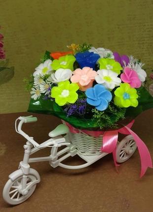 Кошик з незабудками