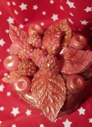 Свічка подарункова серія" зимняя ягода" в ассортименте3 фото