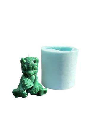 Силіконовий молд для свічок, мила та іншого дракон з ялинкою 5см