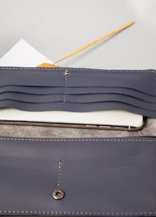 Удобный кожаный кошелек длинный женский с орнаментом тиснение серый4 фото
