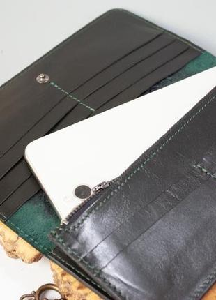 Удобный кожаный кошелек длинный женский с орнаментом тиснение темно-зеленый8 фото
