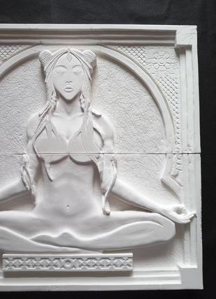 Барельеф "молящаяся дева" anima mundi