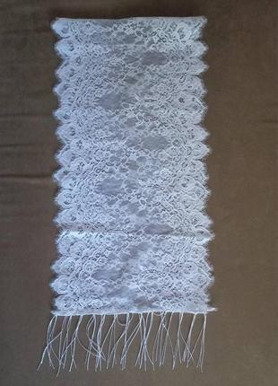 Білий весільний шарф з мережива "шантільє"1 фото