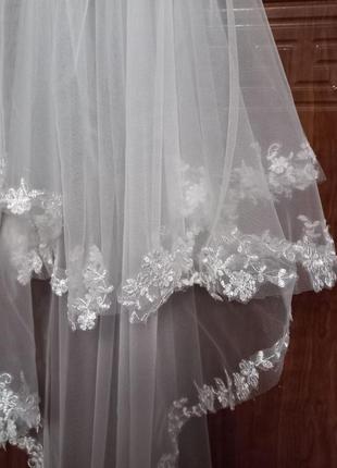 Біла весільна фата з мереживом мод. "росинка"5 фото