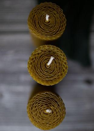 Набір свічок з натуральної вощини медового кольору (3 шт.)3 фото
