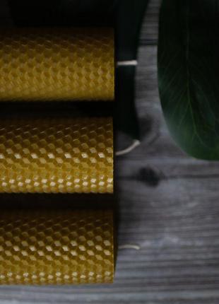 Набір свічок з натуральної вощини медового кольору (3 шт.)5 фото