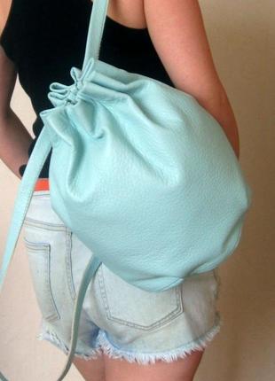 Рюкзак кожаный светло-голубой4 фото