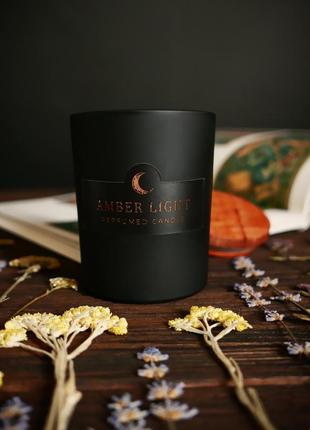 Подарунковий набір (баночка чаю, парфумована свічка "amber light" у склянці з дерев'яною кришкою)6 фото