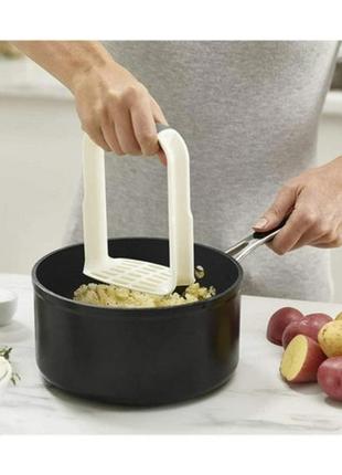 Картопляна пластикова, прес штовхашка для пюре