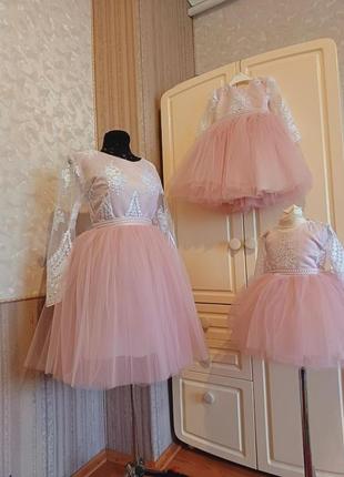 Сукні святкові мама і донька  в стилі  фемелі лук