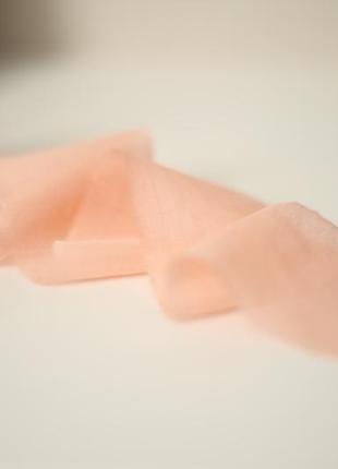 Лента из шелкового батиста матовой текстуры ручного крашения цвет розовый (blush)5 фото