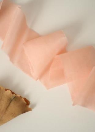 Лента из шелкового батиста матовой текстуры ручного крашения цвет розовый (blush)6 фото