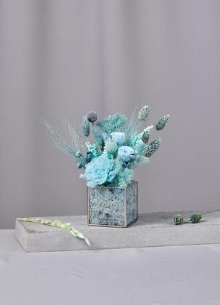 Інтер’єрна композиція в кашпо-кубі «квіти ельзи»3 фото