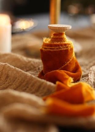 Оксамитова стрічка ручного фарбування для декору, весільного букета гірчичного кольору (mustard)5 фото