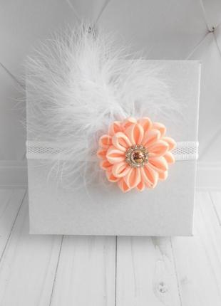 Красивая персиковая повязка для малышки цветочное украшение на голову подарок на годик девочке1 фото