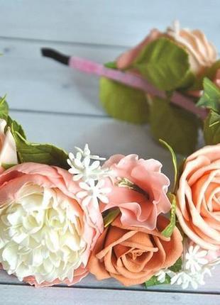 Обруч с цветами персиковые розы пион ободок для волос в персиковых тонах5 фото