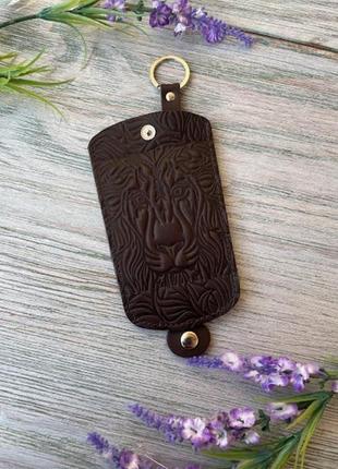 Темно-коричневая кожаная мужская карманная ключница мужская для ключей лев ручная работа2 фото