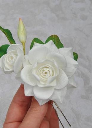 Шпилька весільна з білої гарденією шпилька для волосся з білими квітами