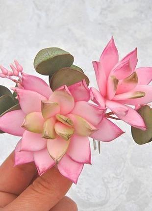 Гребінець для волосся з рожевими сукулентами весільний гребінь з евкаліптом та квітами1 фото