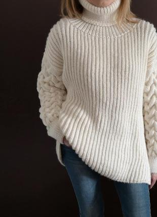 Жіночий зимовий теплий светр оверсайз альпака меринос білий бежевий