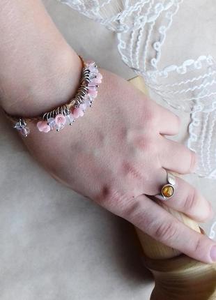Ніжно рожевий браслет з квітами, квіткове прикраса, прикраса на руку, подарунок дівчині4 фото