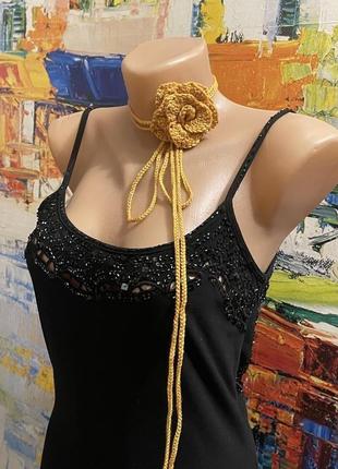 Вязаное украшение на шею чокер с розой4 фото