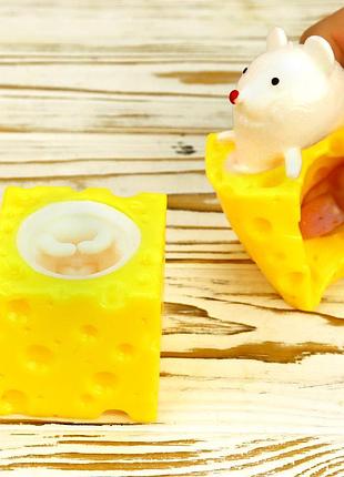 Игрушка антистресс фуфлик мышка белая из сыра